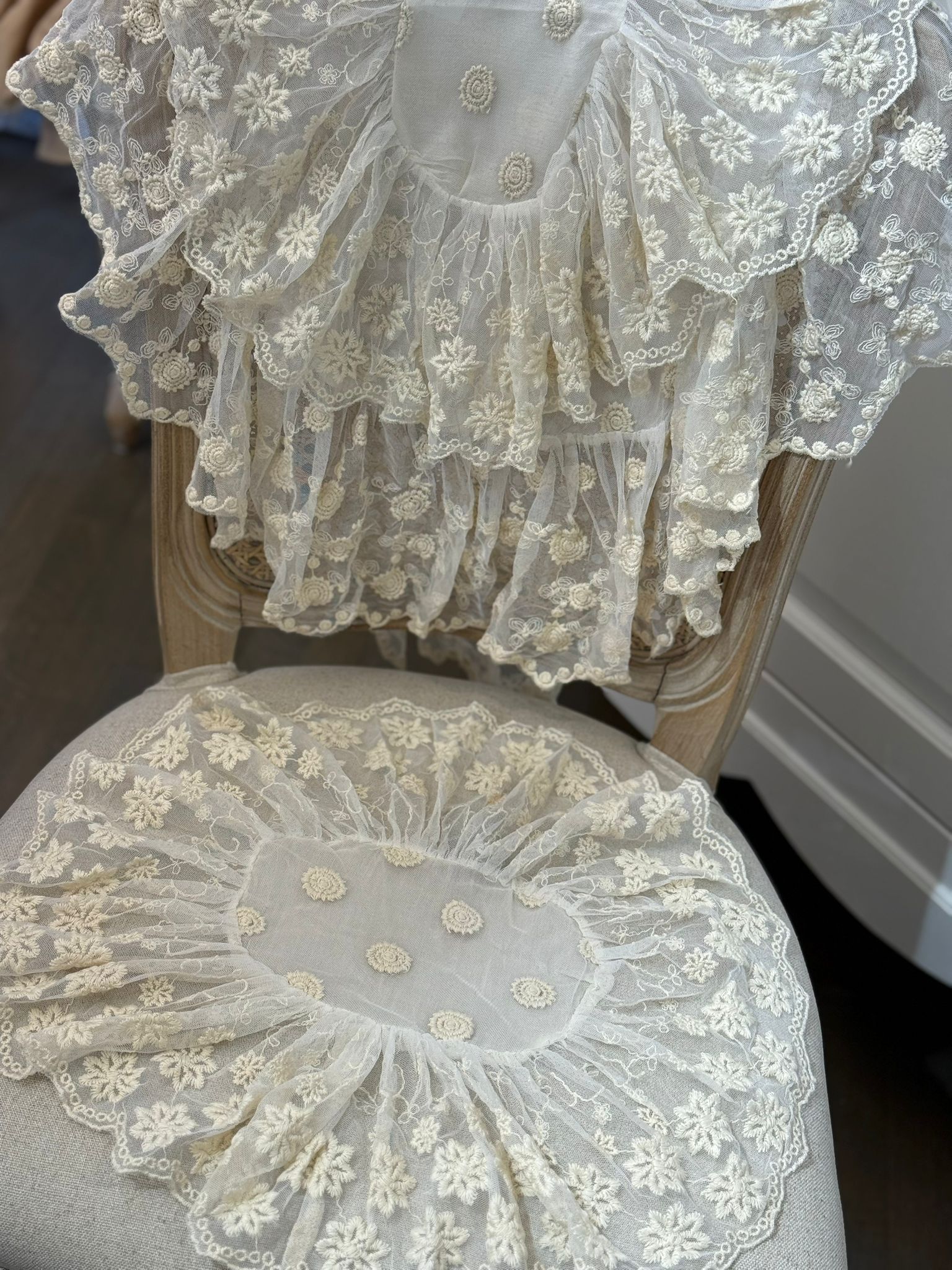 Tris centrini in pizzo ecru Angelica - 100x57+43x35 cm - L'Arte di Nacchi